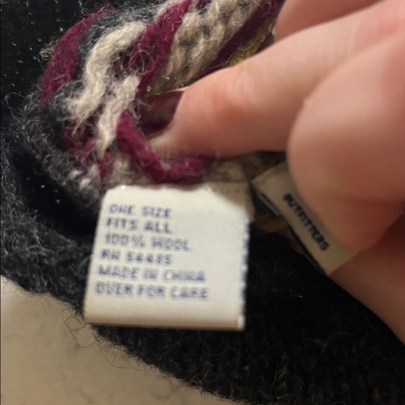 American Eagle Multicolor Knit Wool Beanie - Picture 6 of 6